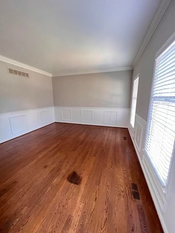 4320 Creek Valley Way, Lexington, KY 40515