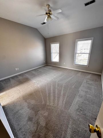 4320 Creek Valley Way, Lexington, KY 40515