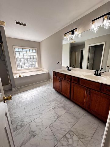 4320 Creek Valley Way, Lexington, KY 40515