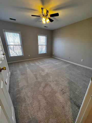 4320 Creek Valley Way, Lexington, KY 40515