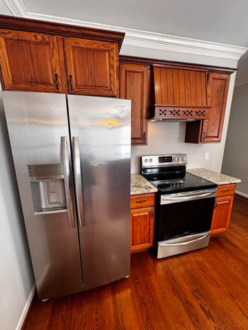 4320 Creek Valley Way, Lexington, KY 40515