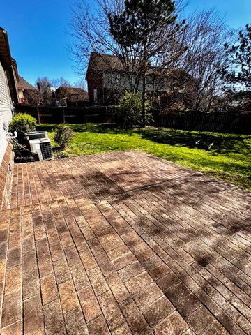 4320 Creek Valley Way, Lexington, KY 40515