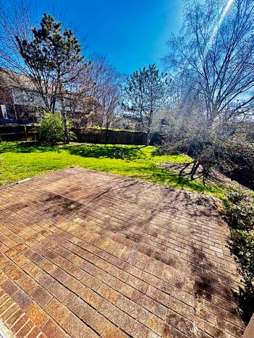 4320 Creek Valley Way, Lexington, KY 40515