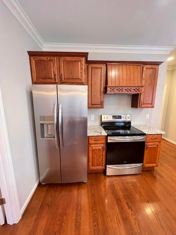 4320 Creek Valley Way, Lexington, KY 40515