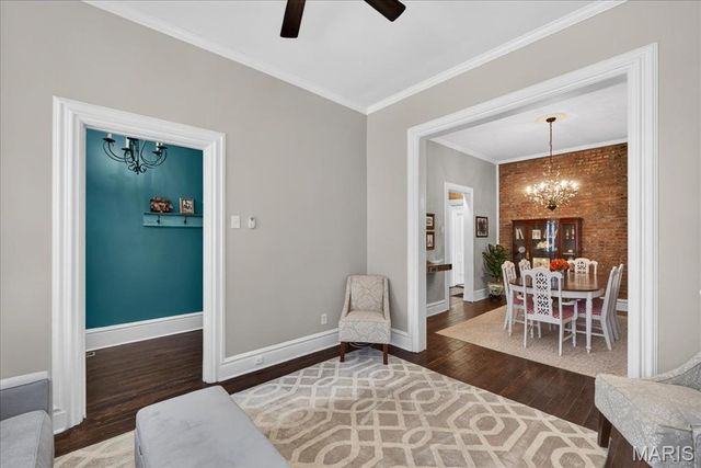 2143 Hickory Street, St Louis, MO 63104