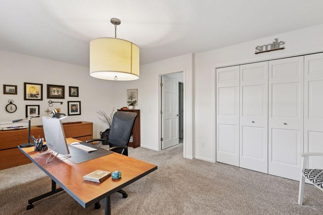 18002 Judicial Way N, Lakeville, MN 55044