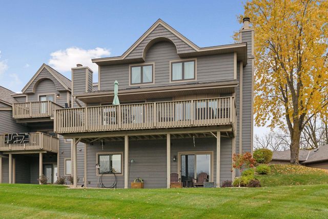 18002 Judicial Way N, Lakeville, MN 55044