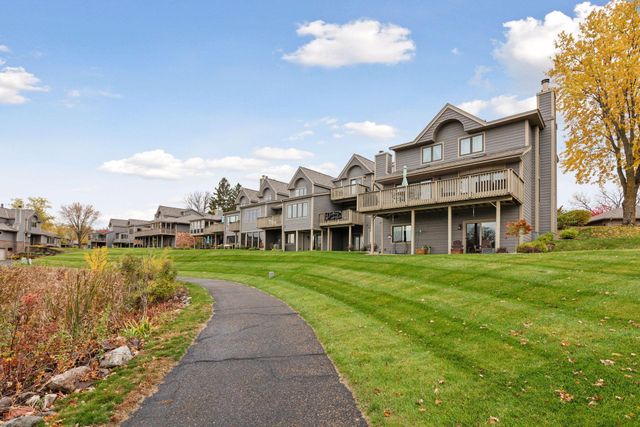 18002 Judicial Way N, Lakeville, MN 55044