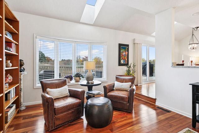 18002 Judicial Way N, Lakeville, MN 55044