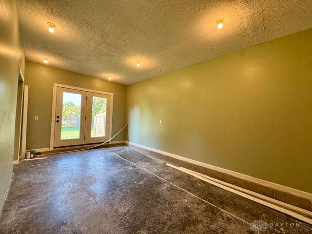 3480 Redbud Drive, Troy, OH 45373