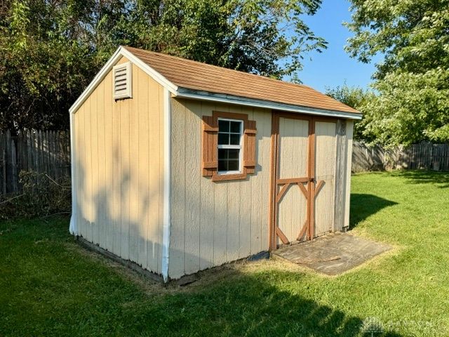 3480 Redbud Drive, Troy, OH 45373