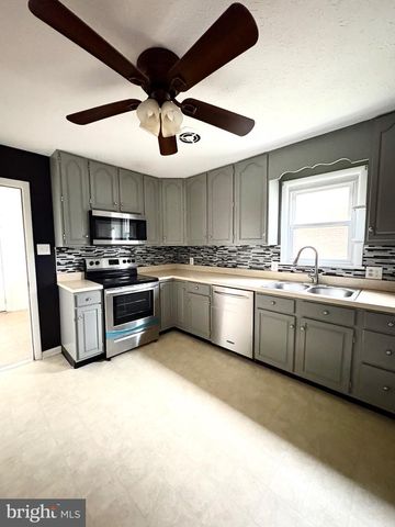 205 PARKWAY STREET, Winchester, VA 22601