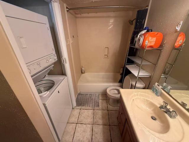 3075 Walnut Bend Lane 36, Houston, TX 77042