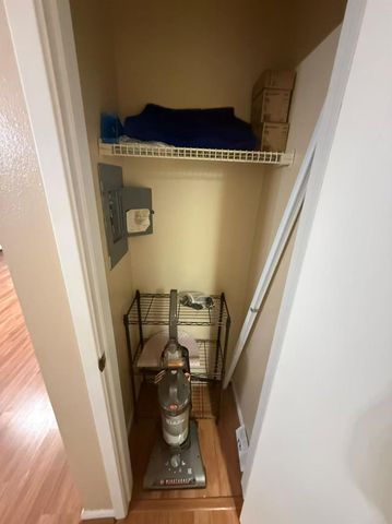 3075 Walnut Bend Lane 36, Houston, TX 77042