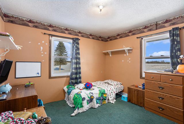 5740 N Coleman Road, Coleman, MI 48618