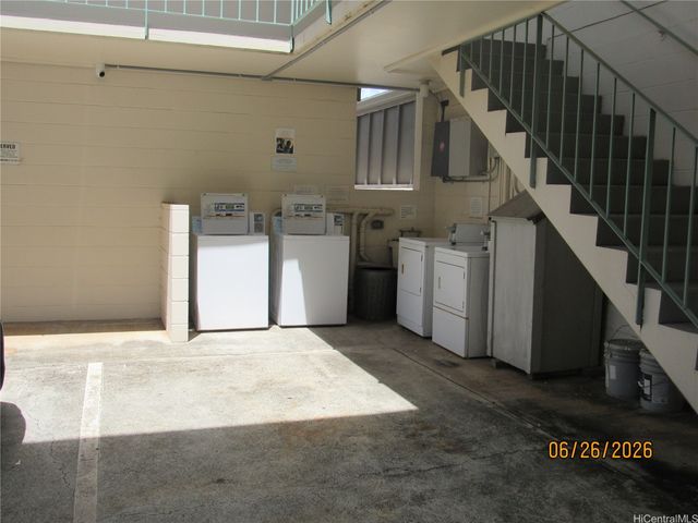 3111 Brokaw Street 102, Honolulu, HI 96815