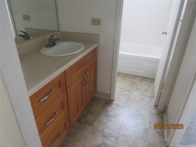 3111 Brokaw Street 102, Honolulu, HI 96815