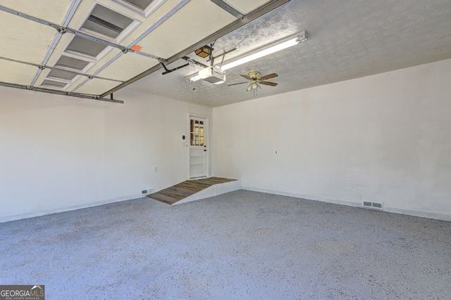 80 Circle Creek Drive, Stockbridge, GA 30281