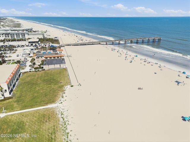 20 RED HOUSE Circle, St. Augustine, FL 32084