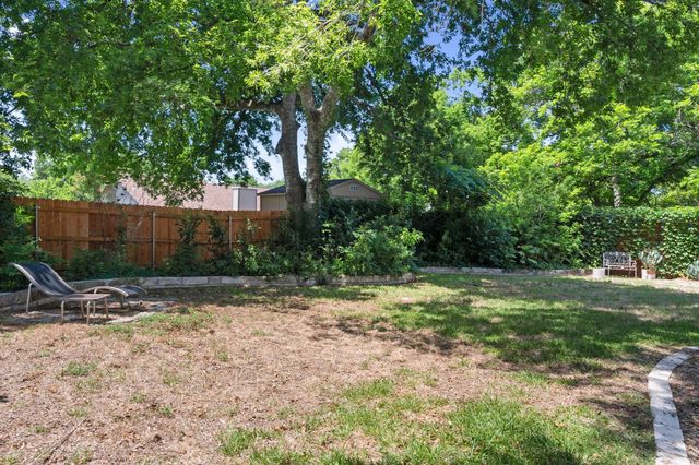 8406 Seminary Ridge DR, Austin, TX 78745