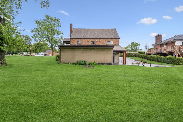 223 E Patty LANE, Monroeville, PA 15146