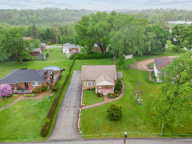 223 E Patty LANE, Monroeville, PA 15146