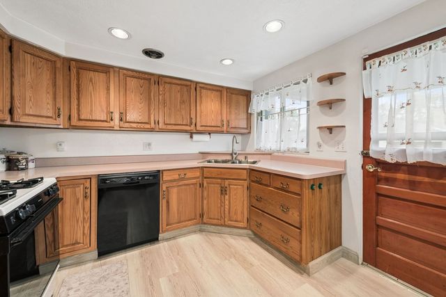 223 E Patty LANE, Monroeville, PA 15146