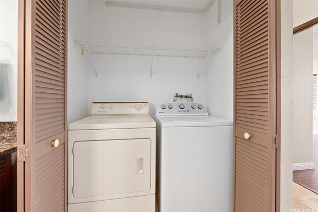 55 S Kukui Street D1314, Honolulu, HI 96813