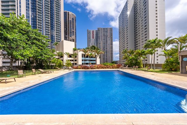 55 S Kukui Street D1314, Honolulu, HI 96813