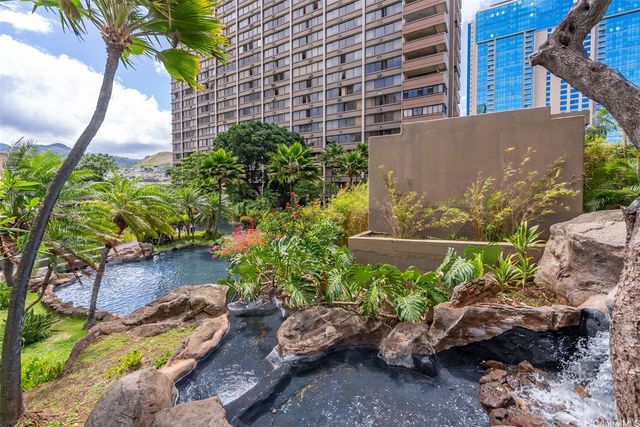 55 S Kukui Street D1314, Honolulu, HI 96813