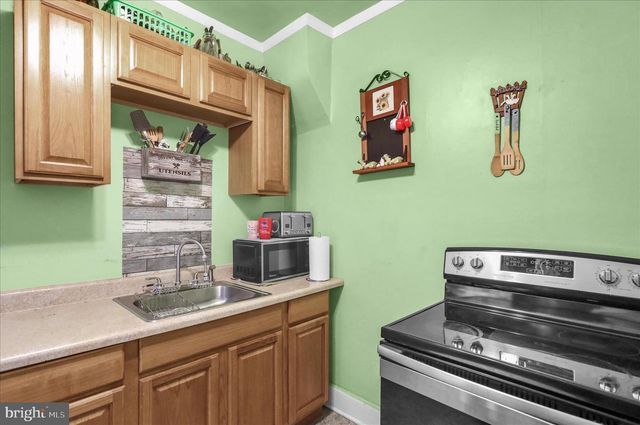 912 LOCUST ST, Reading, PA 19604