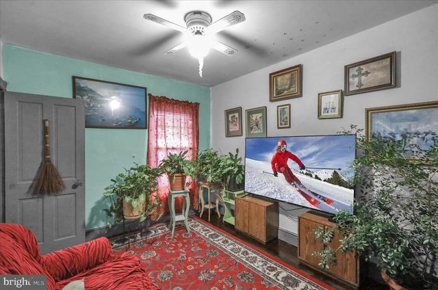 912 LOCUST ST, Reading, PA 19604