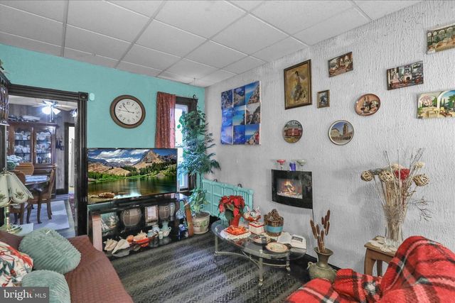 912 LOCUST ST, Reading, PA 19604