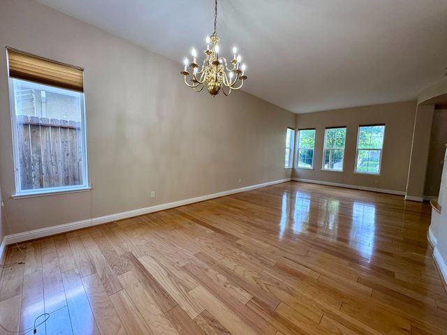 1661 Baines Ave, Sacramento, CA 95835