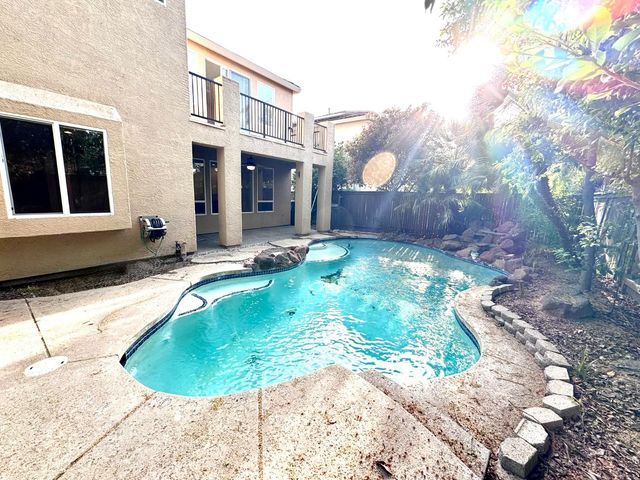 1661 Baines Ave, Sacramento, CA 95835