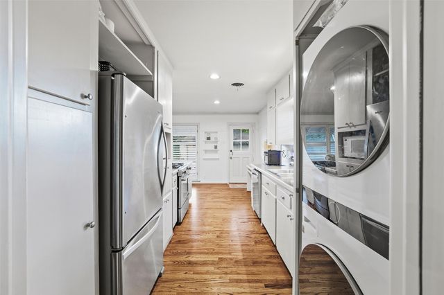 6720 Braeburn Drive, Dallas, TX 75214