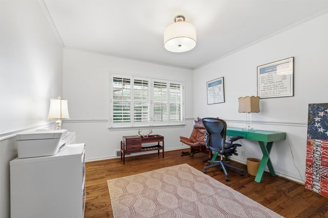 6720 Braeburn Drive, Dallas, TX 75214