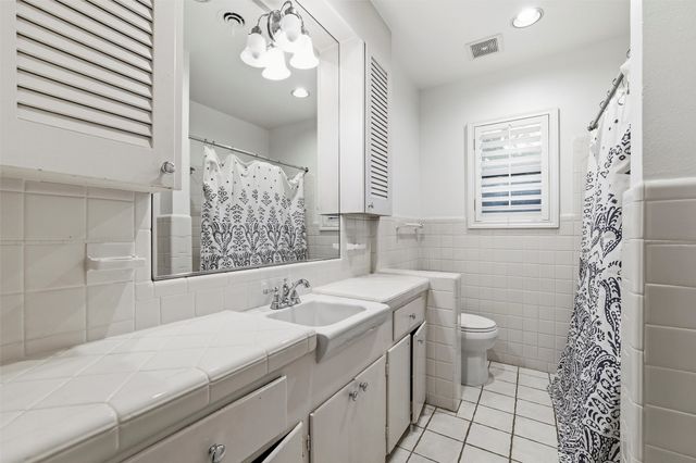 6720 Braeburn Drive, Dallas, TX 75214