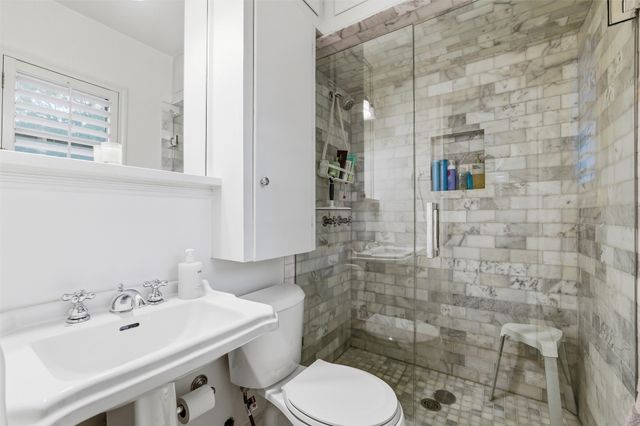 6720 Braeburn Drive, Dallas, TX 75214