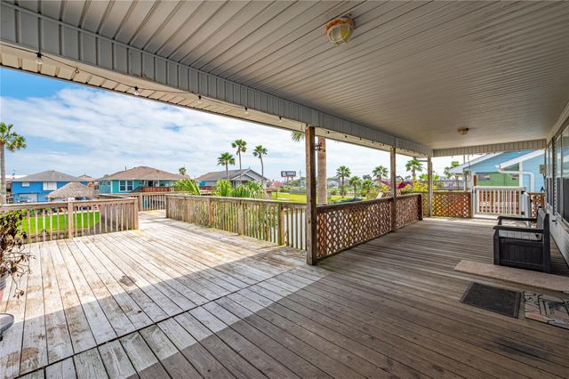 14 S Flamingo Street, La Marque, TX 77568