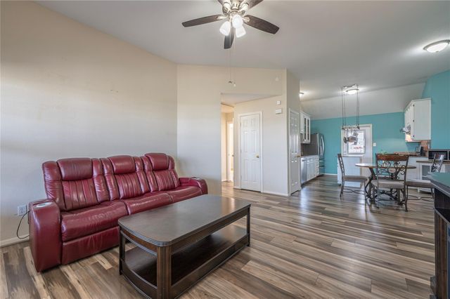 14 S Flamingo Street, La Marque, TX 77568