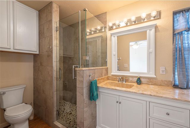 14 S Flamingo Street, La Marque, TX 77568