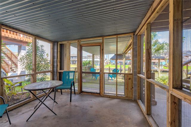 14 S Flamingo Street, La Marque, TX 77568