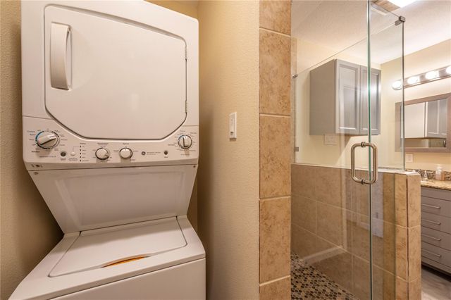 14 S Flamingo Street, La Marque, TX 77568