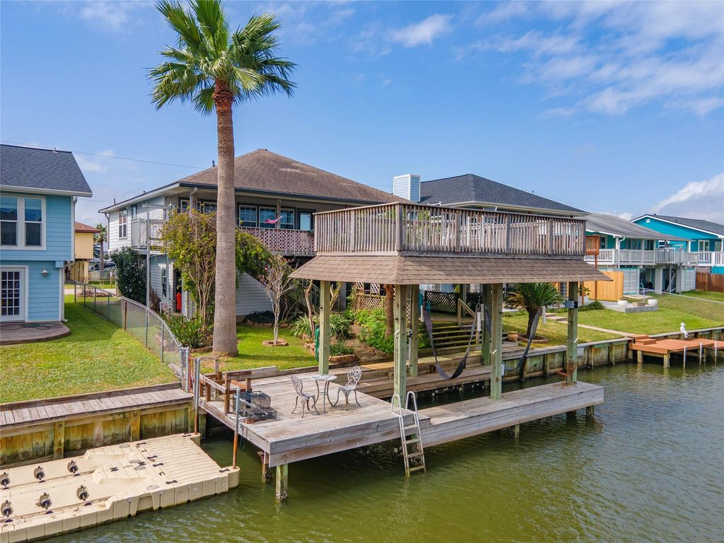 14 S Flamingo Street, La Marque, TX 77568