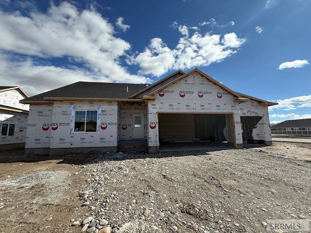 5463 Rip Tideroad, Idaho Falls, ID 83404