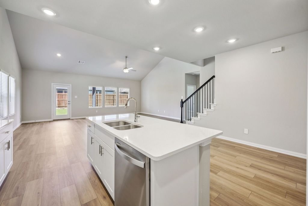 2524 Nicole Drive, Denton, TX 76208 — photo 5