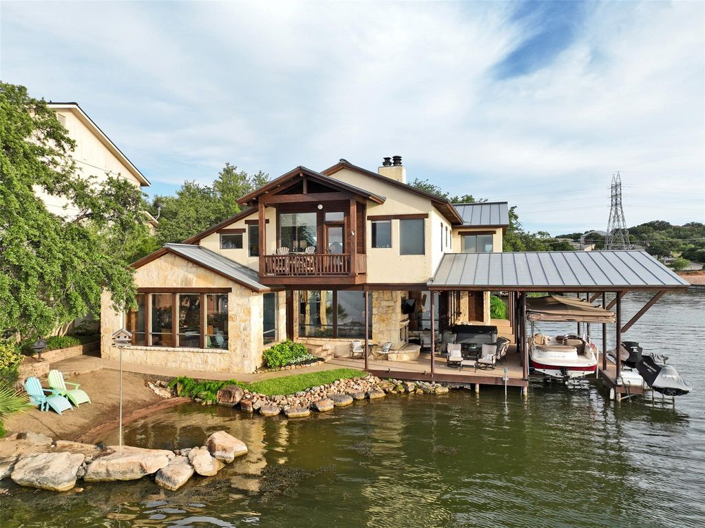 102 Bunny Run, Horseshoe Bay, TX 78657
