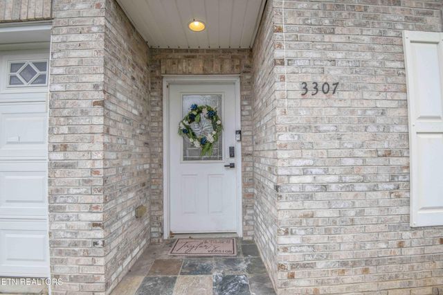3307 Cummins Lane, Knoxville, TN 37921