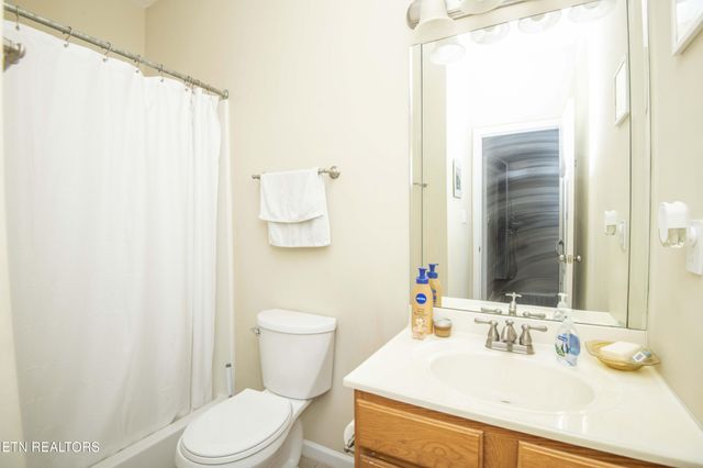 3307 Cummins Lane, Knoxville, TN 37921